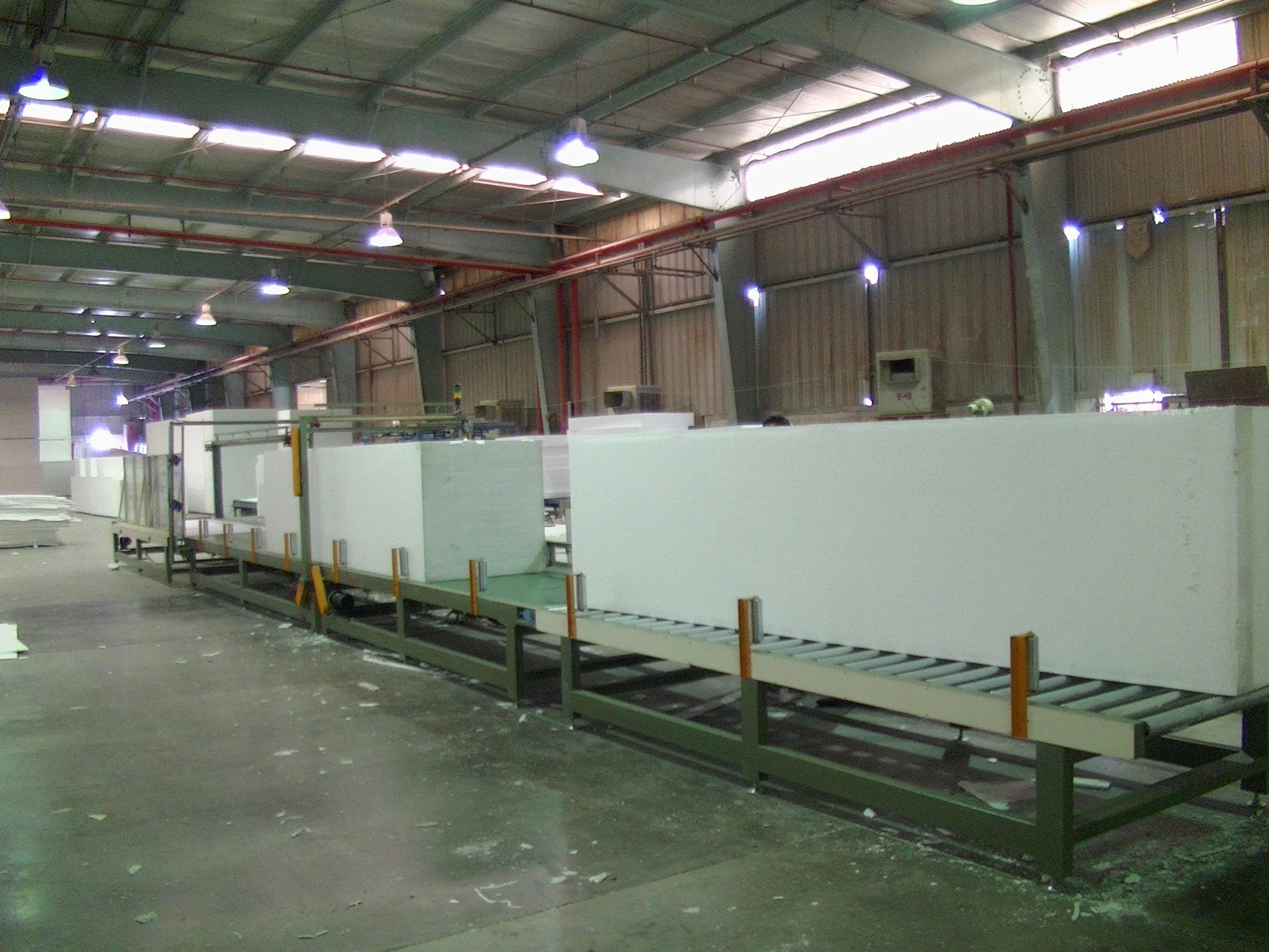 保麗龍板塊加工產線設備